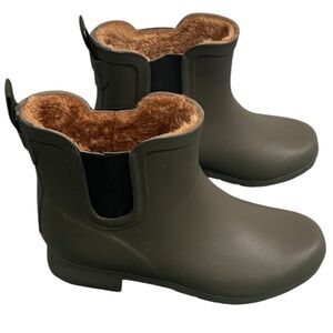 Women’s Chooka Winter Rain Boots size 7